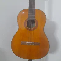 گیتار یاماها c70
