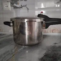 زود پز|ظروف پخت‌وپز|نیشابور, پاستور|دیوار