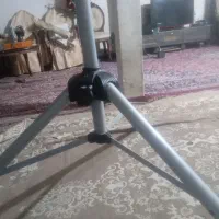 سه پایه ۲.۵ متری