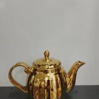 قوری طلایی