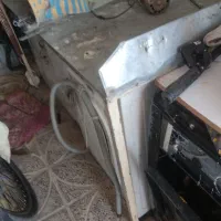 چهارپایه فلزی