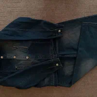 لباس فروشی اصلا پوشیده نشده