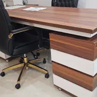 میز و صندلی اداری