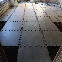 همکار کاشی کار