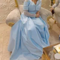 لباس مجلسی یکیبار تن خورده