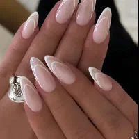 کاشت ناخن فقط ۳۵۰