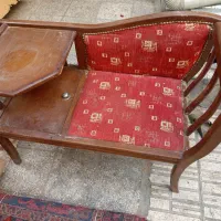میز تلفن نوستالژیک