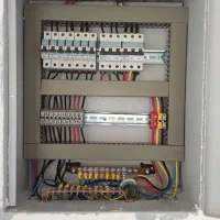 برق صنعتی و ساختمانی