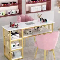 نیازمند ناخن کار با سابقه