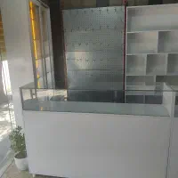 ویترین وسایل مغازه