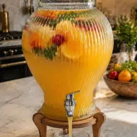 سرویس پذیرایی