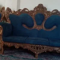 مبل سلطنتی تاج دار