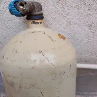 باسلام دوعددکپسول گاز خودروی پراید سالم و تمیز