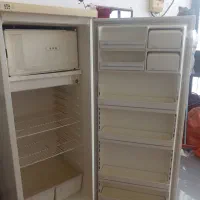 یخچال پارس قدیمی