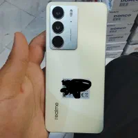 ریلمی c75
