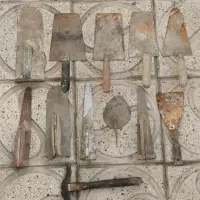 لوازم بنایی کمچه ماله چکش