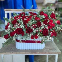 فروش انواع باکس گل دسته گل پایه گل و...