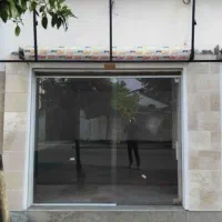 مغازه/بر خوش/محل پر تردد