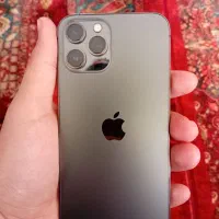ایفون 12پرومکس سالم