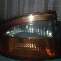 چراغ عقب سمند ال ایکس روی گلگیر سمت چت و راست