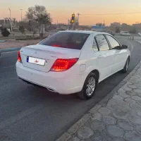 دنا مدل ۹۵ سفید شاسی سالم اتاق تعویض قانونی