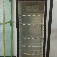 یخچال ویترینی نوشابه و یخچال آزمایش