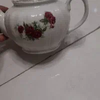 قوری و قندان چینی طرحدار