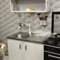 سینک ظرفشویی  و آب چکان