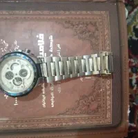 ساعت نیازمند تعمیر