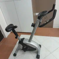 دوچرخه ثابت ورزشی