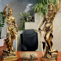 وکیل پایه یک دادگستری، خدمات مالی.حسابداری.بیمه