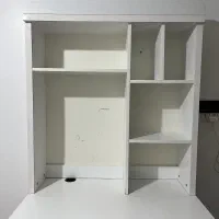 میز دخترونه ساده در حد نو
