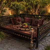 تخت سنتی فلزی،تخت چایخانه ای،تخت باغی،تخت رستوران