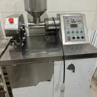 دستگاه سیخ گیر