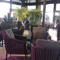 استخدام سالن کار و اشپز خانم برای فرودگاه امام
