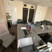 مدیر داخلی خانم