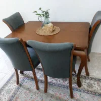 میز‌ ناهار خوری