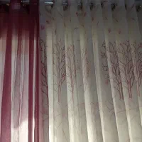 پرده حریر طرحدار خوش دوخت و زیبا و سالم و تمیز