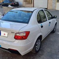 ساینا در حد صفر