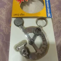 ترازوی کوچک و تمیز