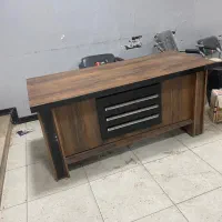 فروش یک عدد میز