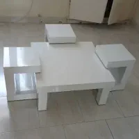میز وسط ام دی اف با سه عدد عسلی ودو عدد گلدان