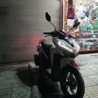 کلیک 150|موتورسیکلت|بروجرد, |دیوار