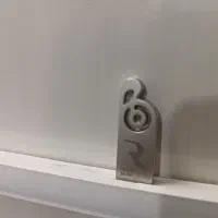 فلش ۶۴ گیگ