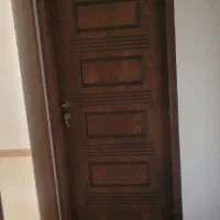 تولید ونصب درب چوبی وضد آب وکمد یاری کابینت