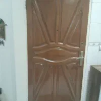 ۲ عدد درب ورودی آپارتمان