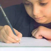 آموزش خوشنویسی ویژه کودک و نوجوان