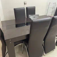 میز غذاخوری
