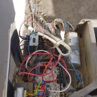 نصب تعمیر و سرویس کولر و  اسپیلت پذیرفته میشود