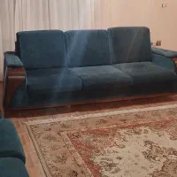 مبل 9نفره با میز ناهار خوری 6نفره در حد نو